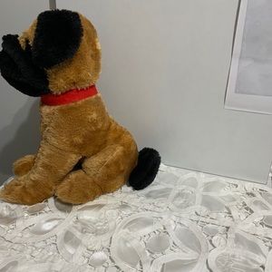CALPLUSH STUFFED DOG